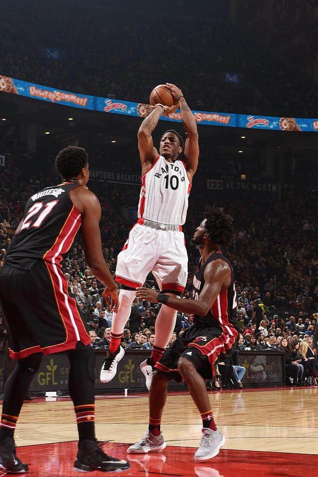 入地理解国 入地理解国